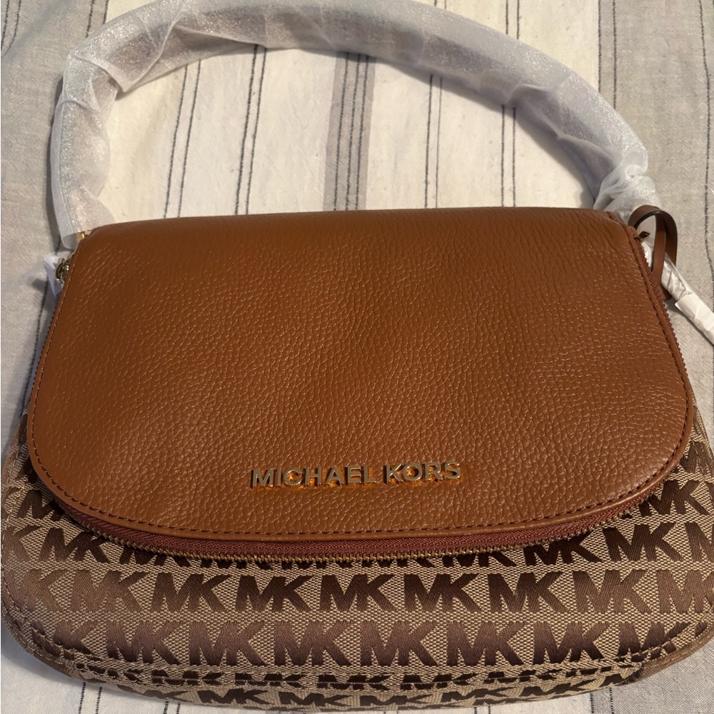 Michael Kors Tan and Brown Shoulder Bag